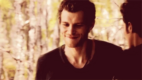klaus-and-stefan-wait.gif.fc3174f9719a1cff5d5fb1dce973eecb.gif